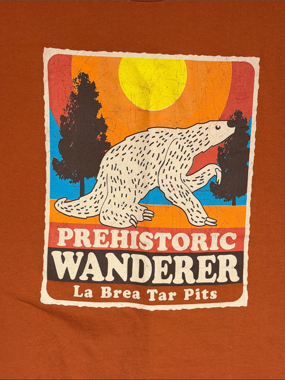 La Brea Tar Pits Burnt Orange Graphic Sloth t-shirt New!